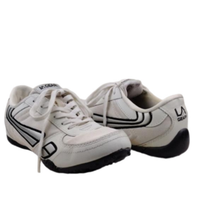 L.A Gear Vintage White Leather Fabric Upper Low Top Lace Up Athletic Sneaker